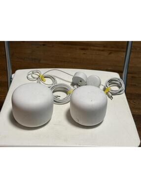 Google Nest Wifi - Mesh Router Model H2D and 1 wifi extender H2E -